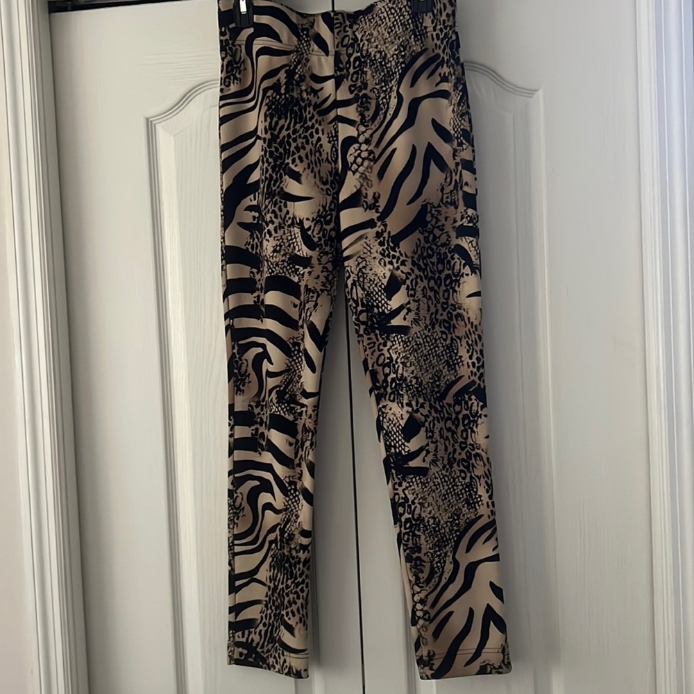 MAX & Rina pants, worn once excellent condition.